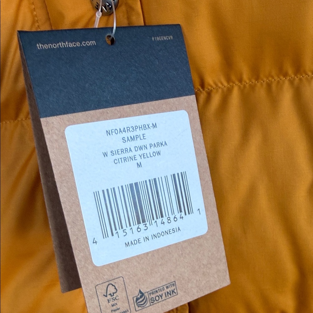 The North Face Women's Sierra Down Parka Size M - Picture 7 of 16